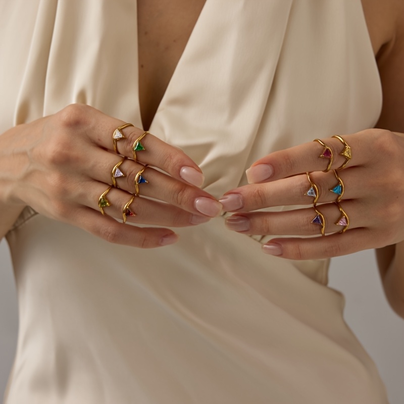 Fashion Elegant December Stainless Steel Triangle Ring
